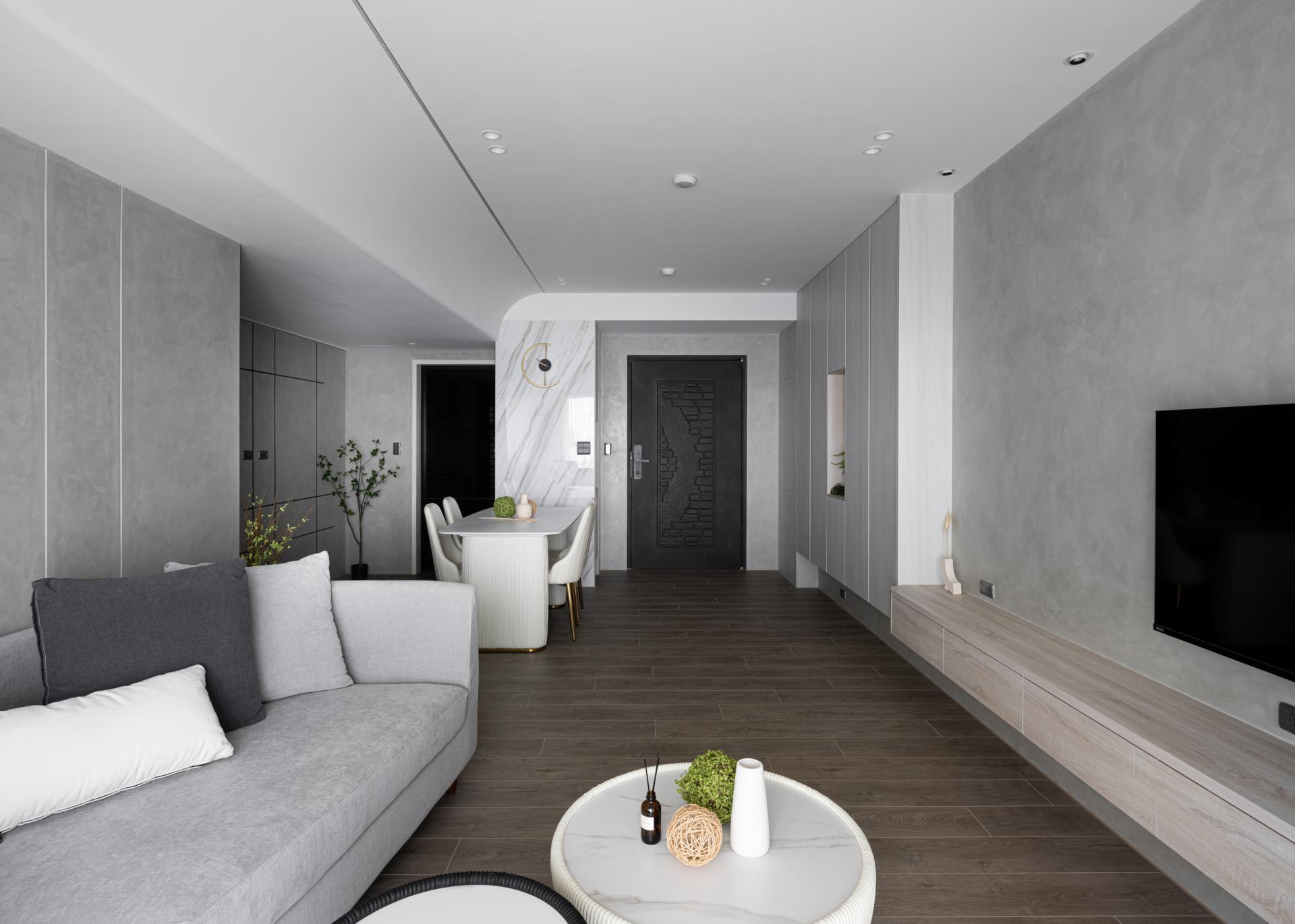 London Design Awards Winner - Mondrian Essence