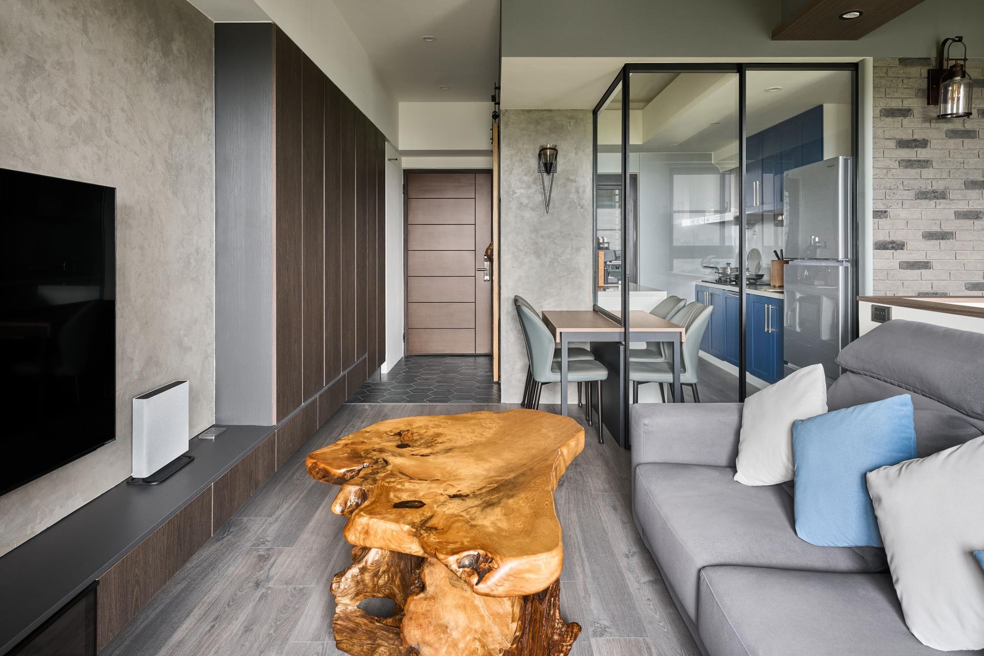 London Design Awards Winner - Warm Contours