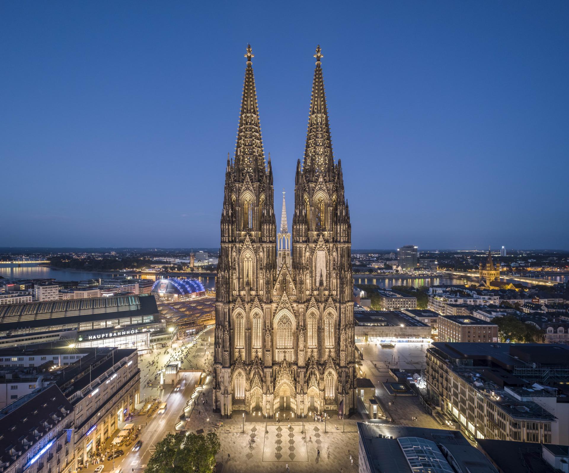 London Design Awards Winner - Cologne Cathedral
