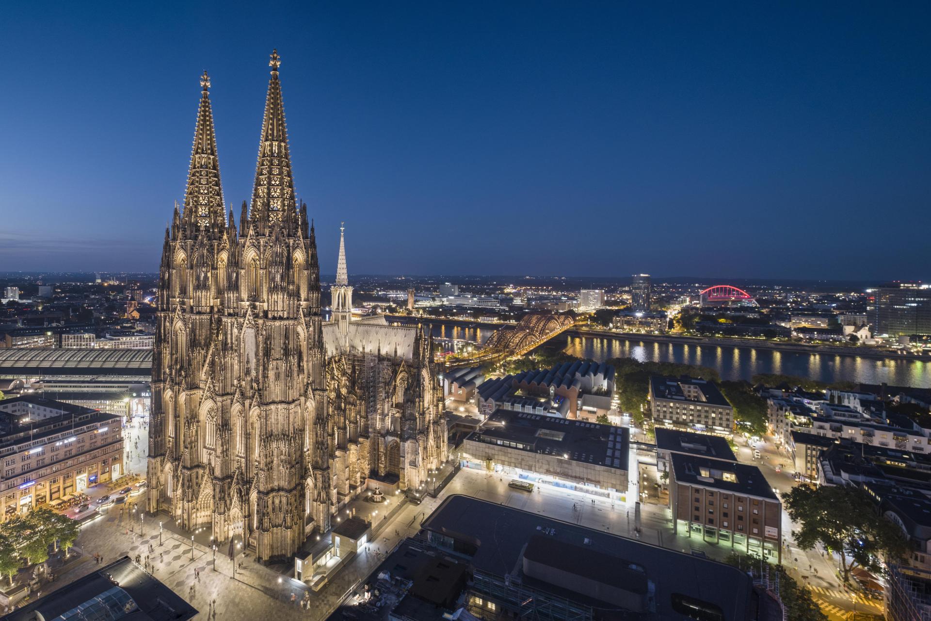 London Design Awards Winner - Cologne Cathedral