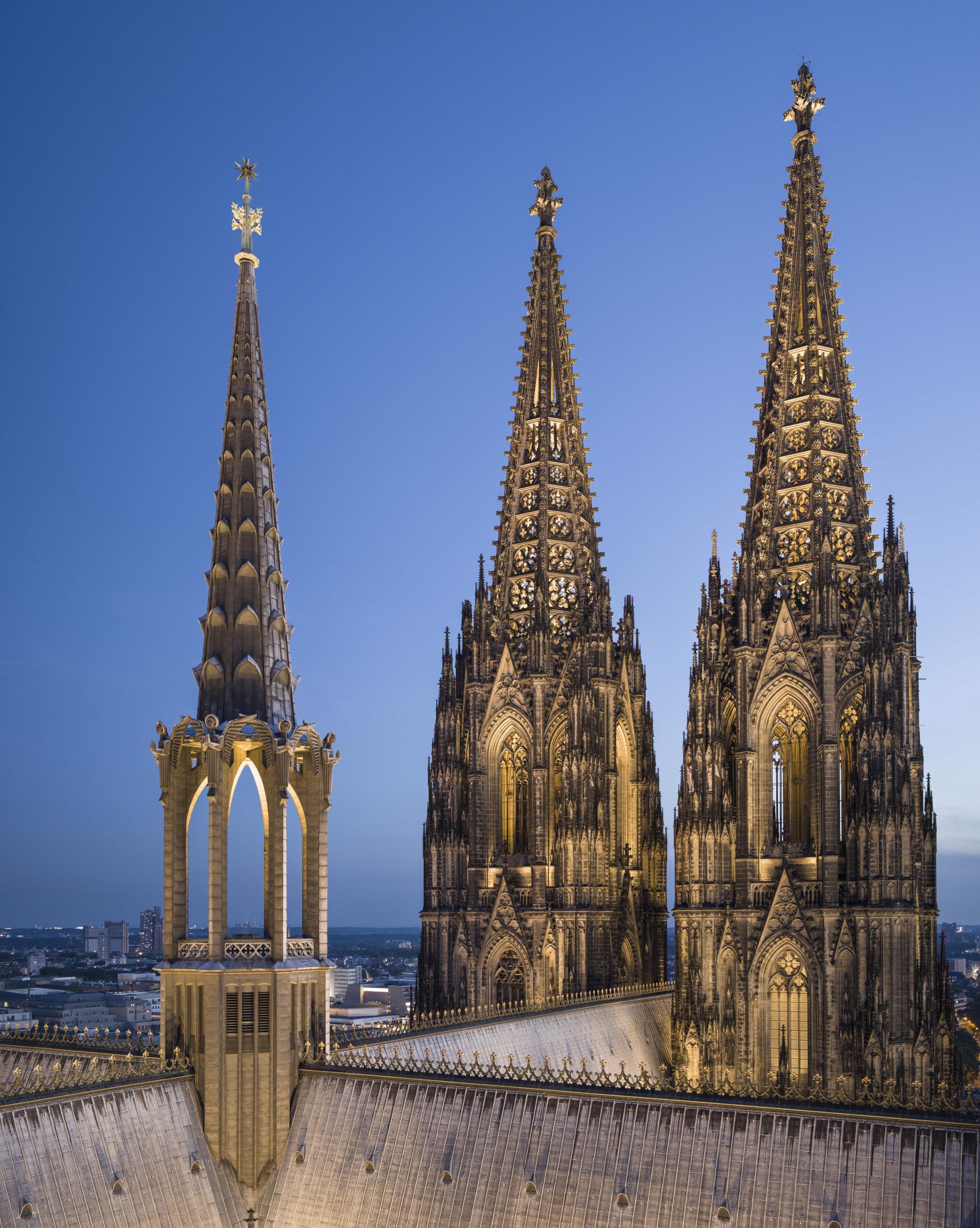 London Design Awards Winner - Cologne Cathedral