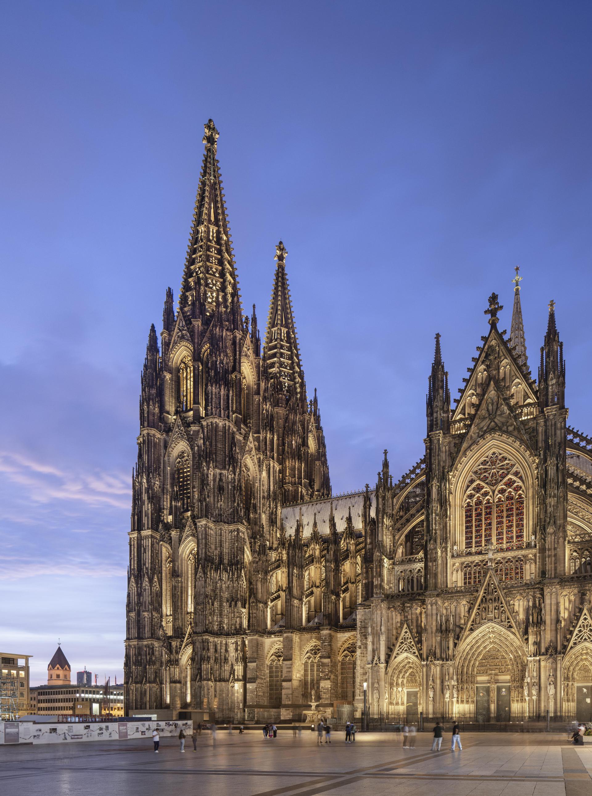 London Design Awards Winner - Cologne Cathedral