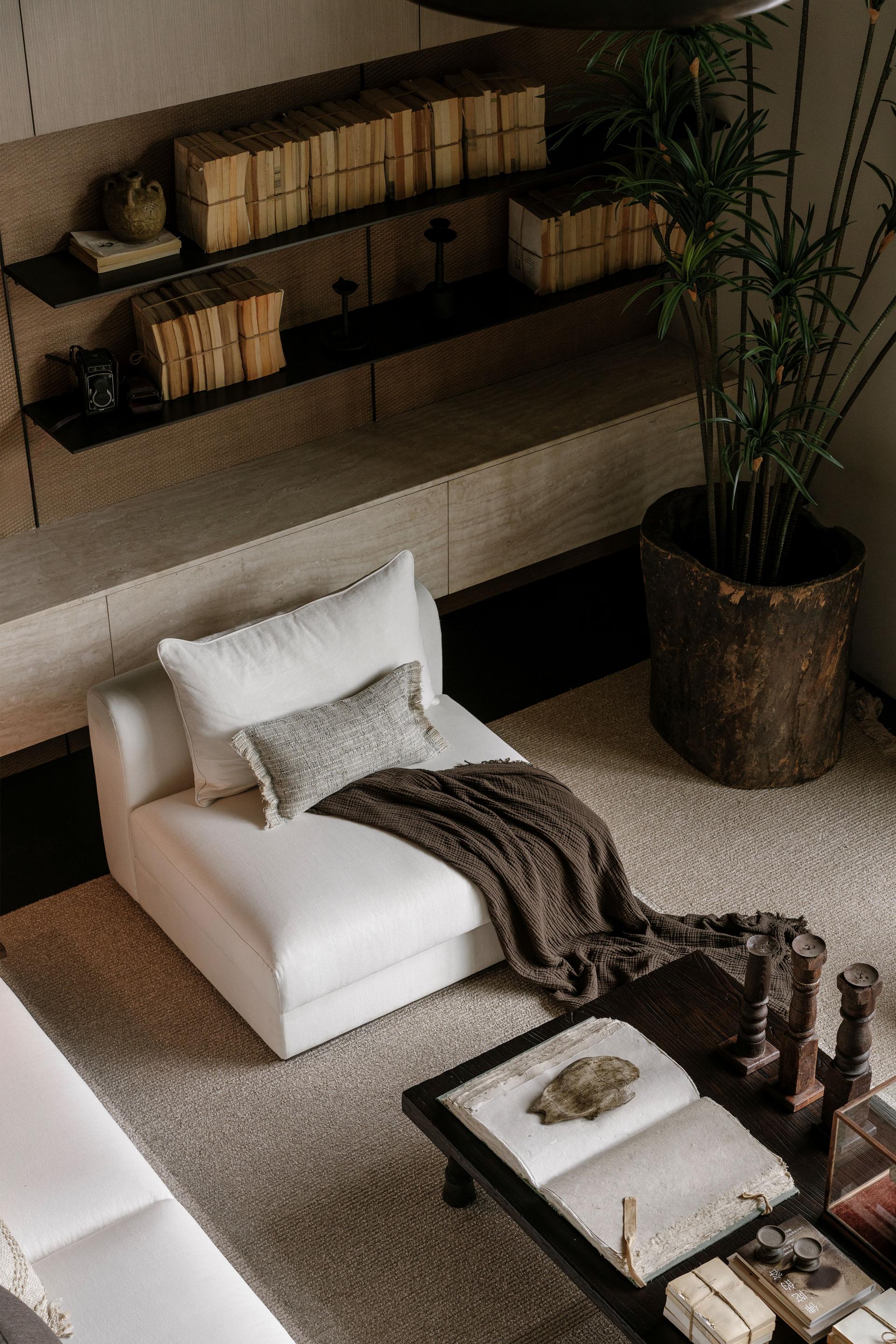 London Design Awards Winner - Haikou luxeisland Yunxi Island Duplex Villas