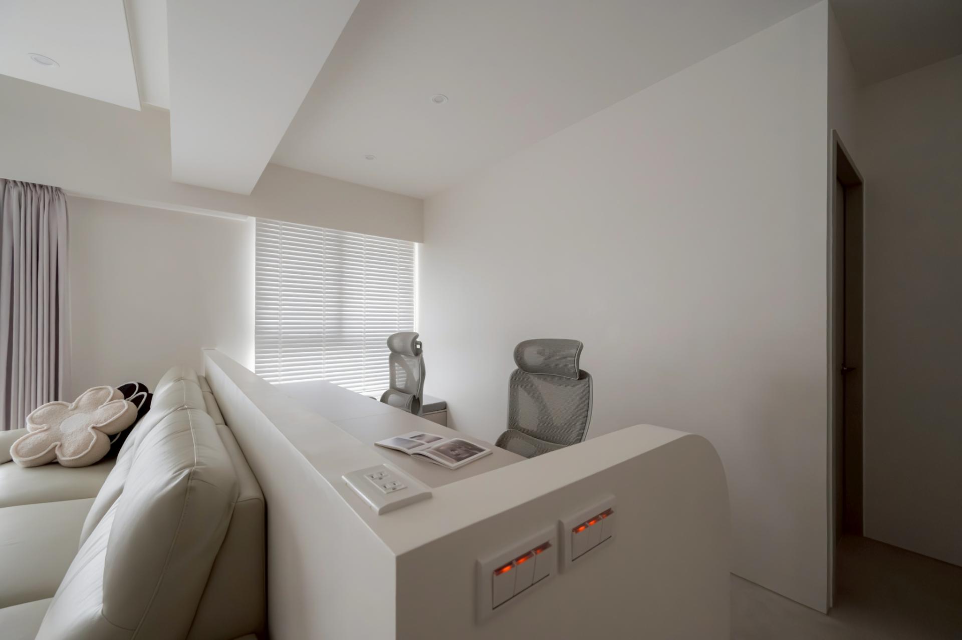 London Design Awards Winner - Dawn Unceasing