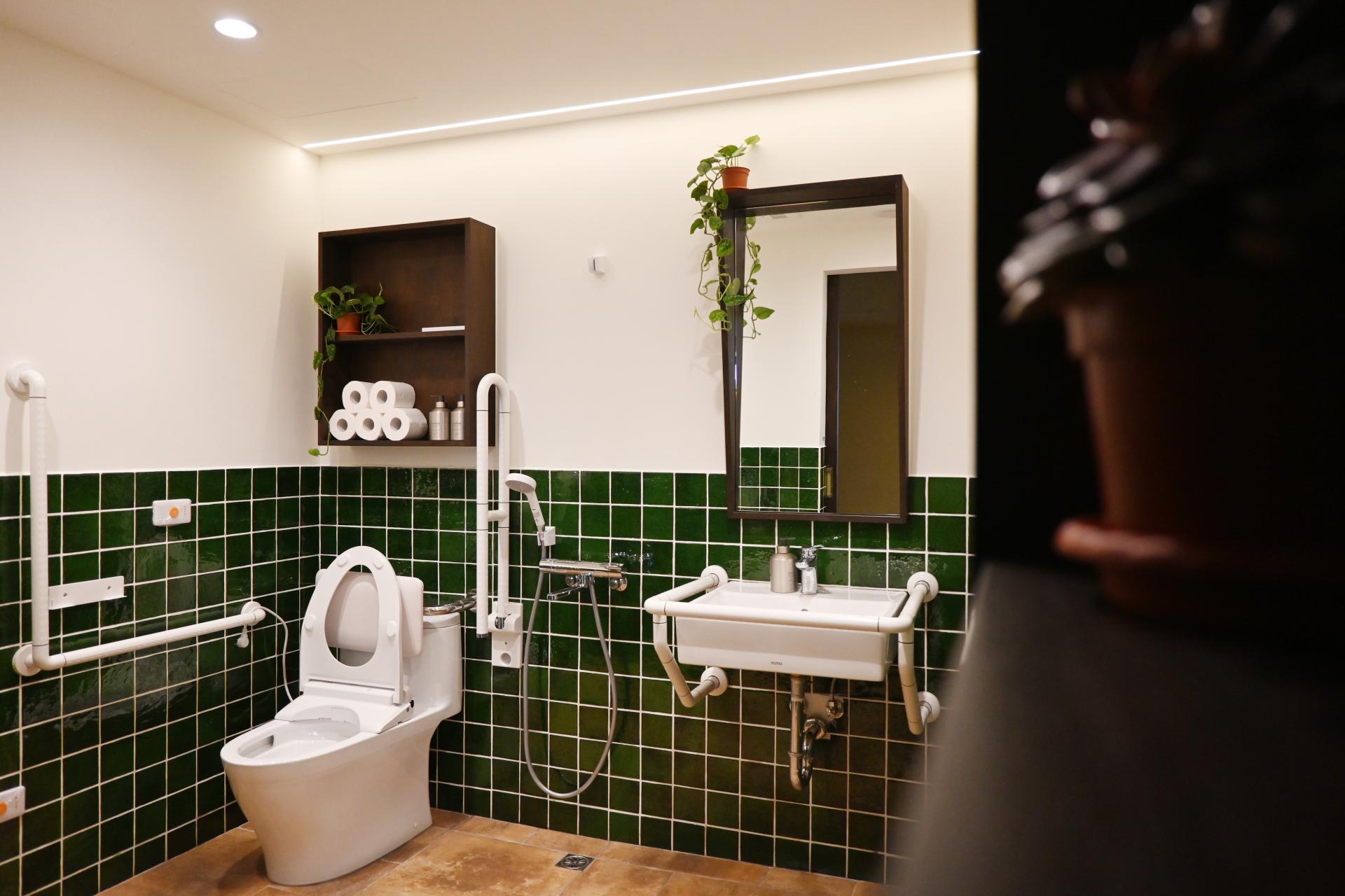 London Design Awards Winner - Grain and Glow
