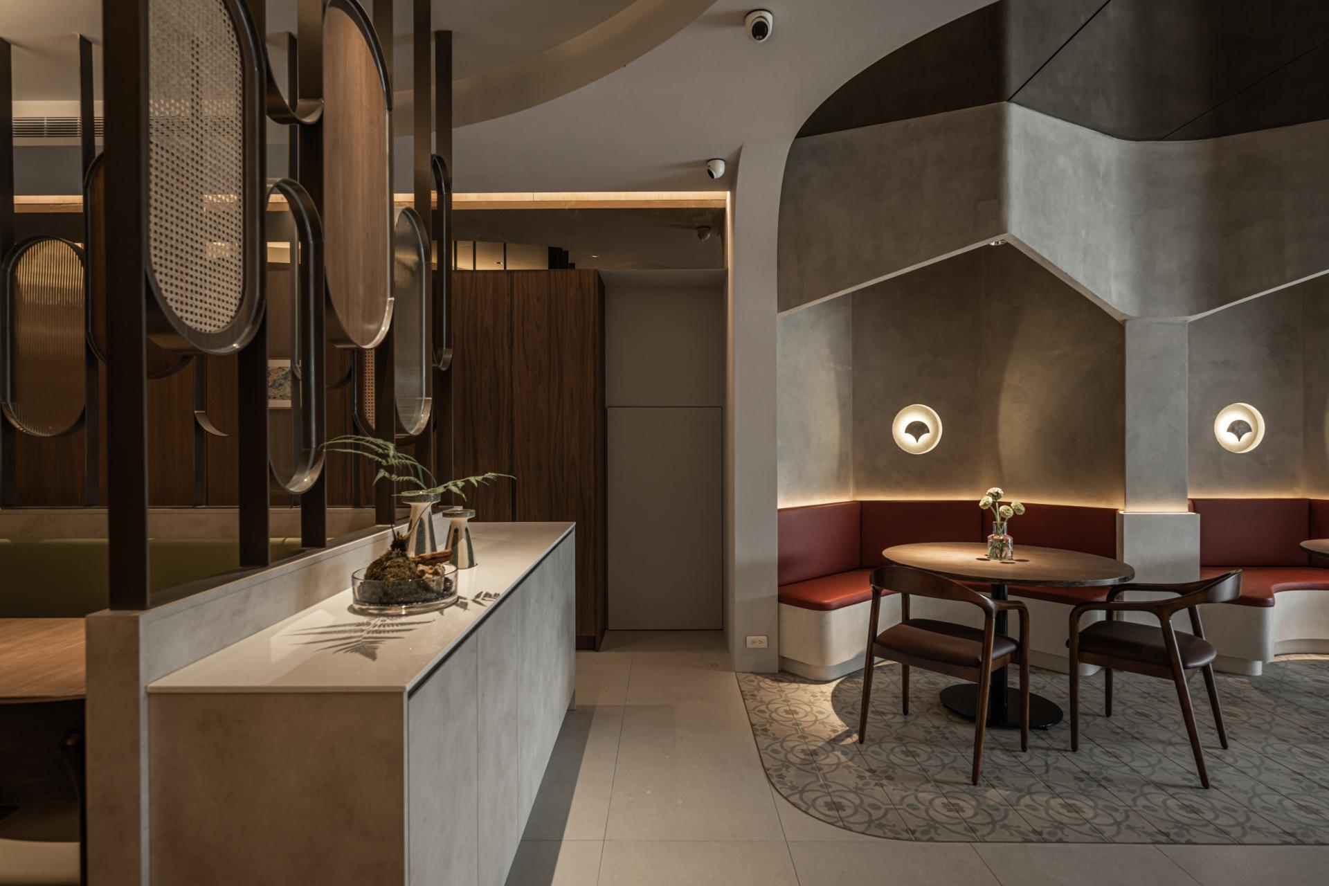 London Design Awards Winner - Reflective Traditions: The Coffee-Tea Fusion