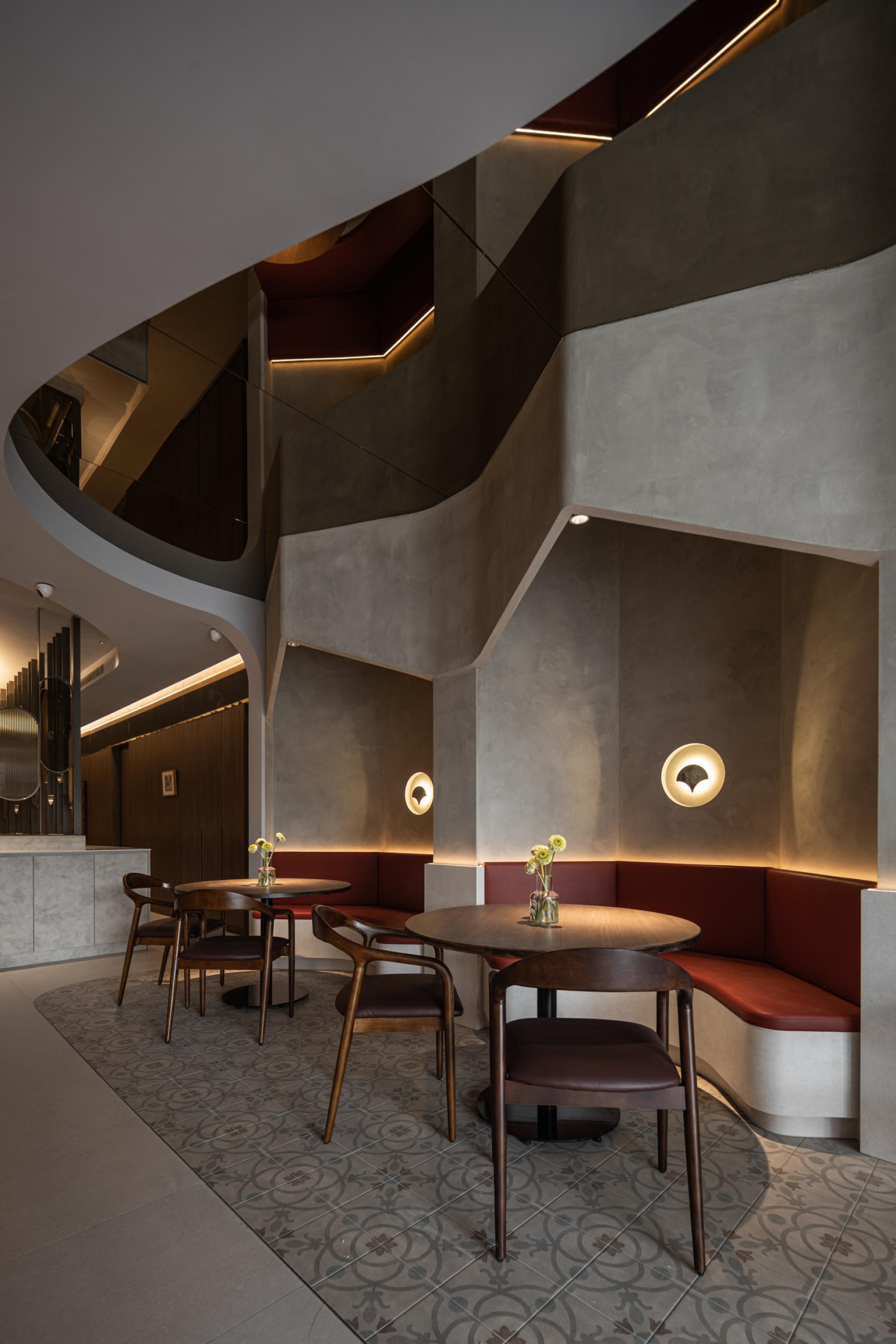 London Design Awards Winner - Reflective Traditions: The Coffee-Tea Fusion