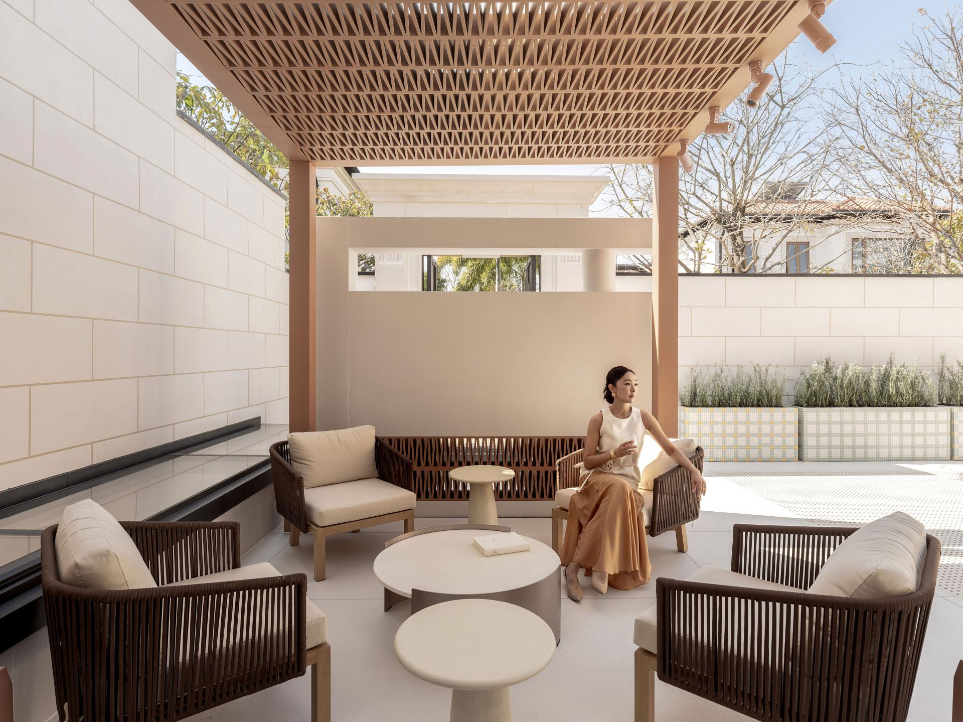 London Design Awards Winner - Haitangchaoming Villa Show Home