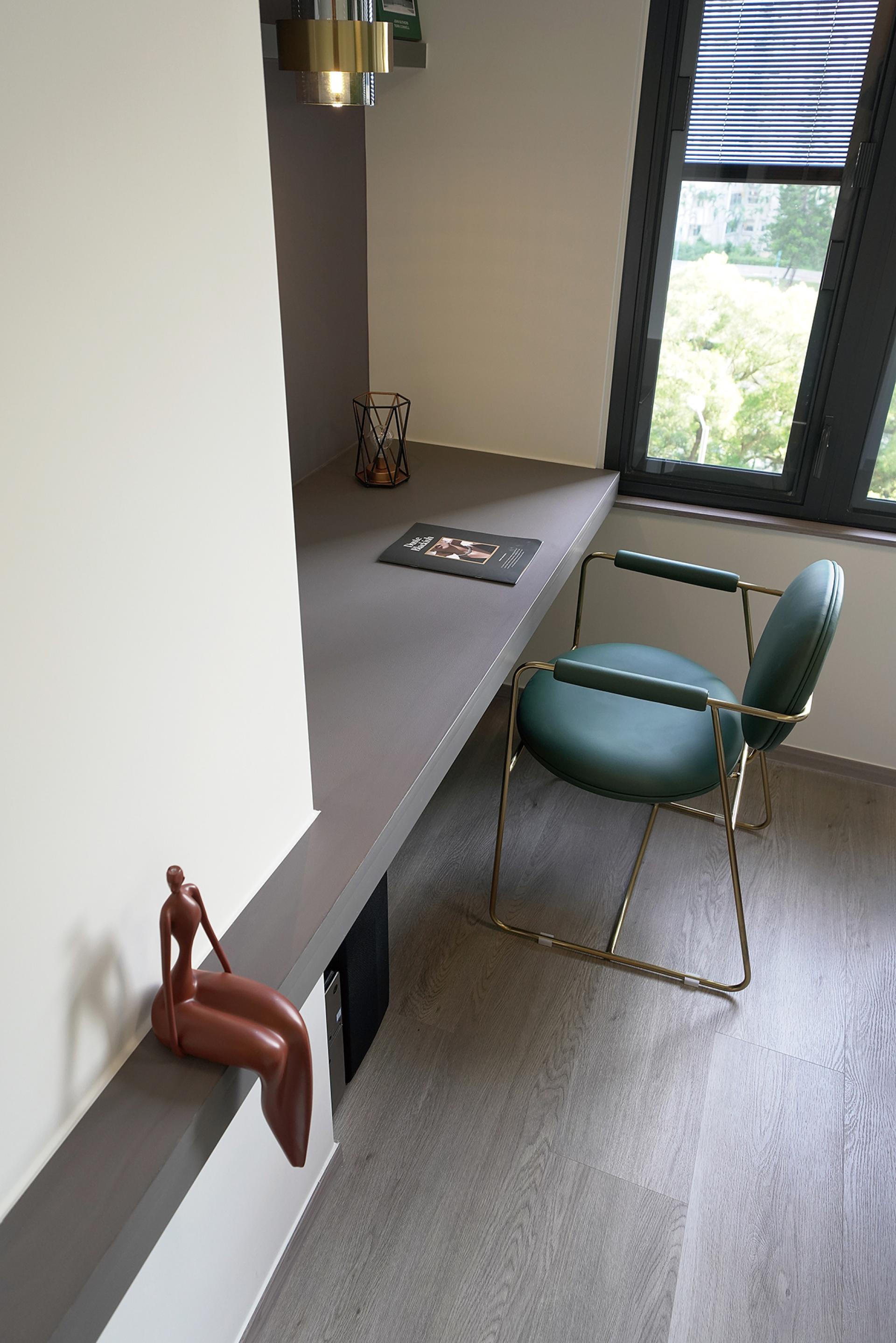London Design Awards Winner - Urban Facet