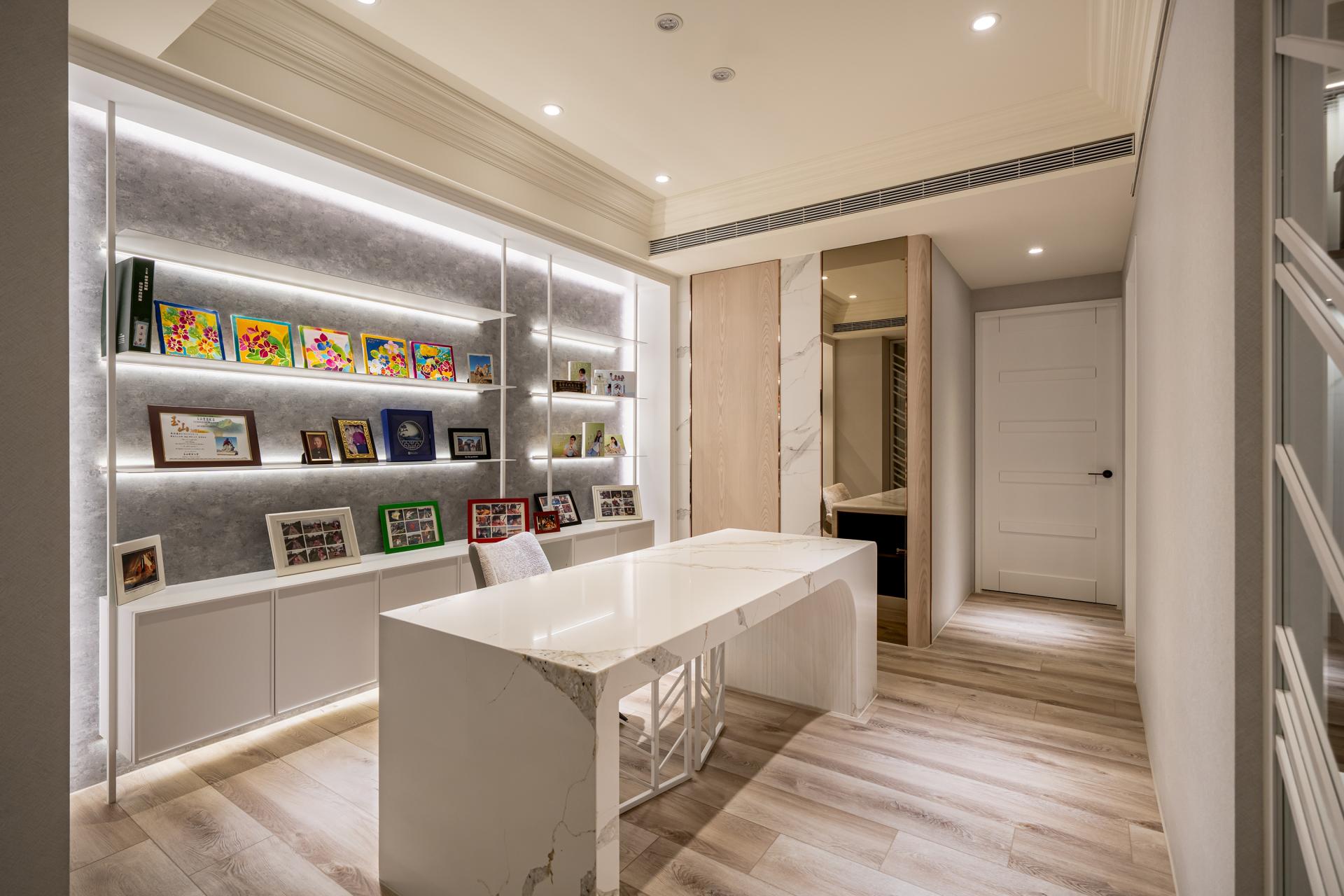 London Design Awards Winner - Between Realms