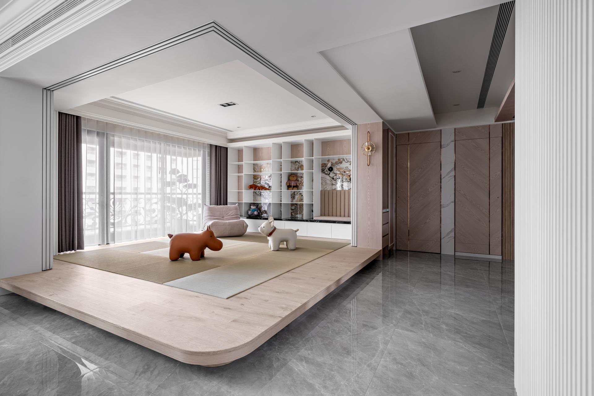 London Design Awards Winner - Between Realms
