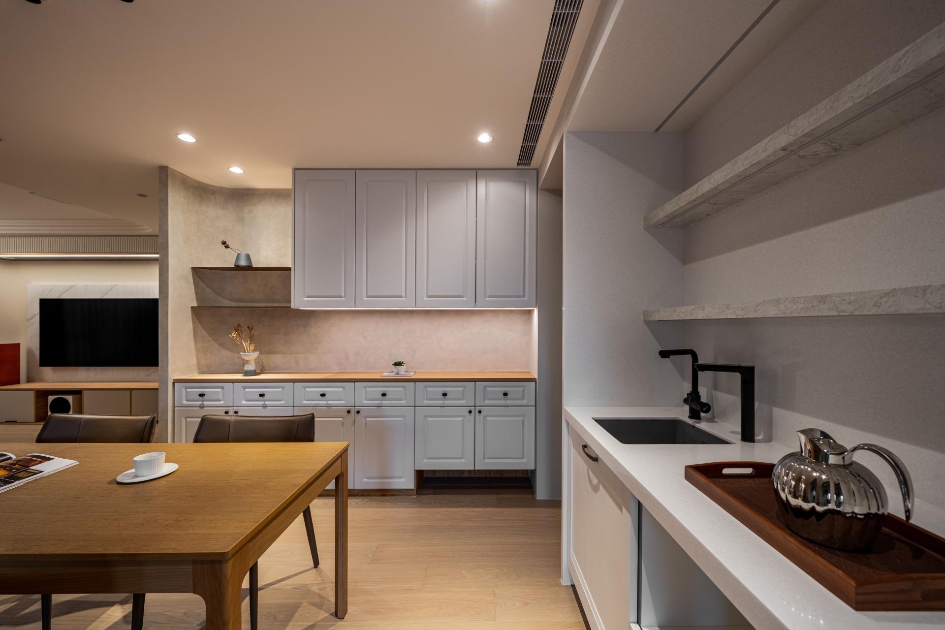 London Design Awards Winner - 光影與秩序對話 Light and Order in Modern Private Residences