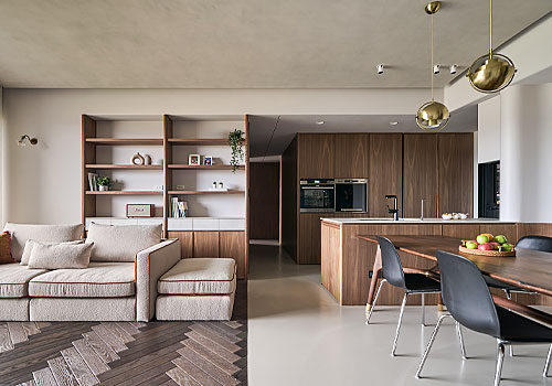 Rome Design Awards Winner - Demore design - Wooden Beams, Bright Dreams